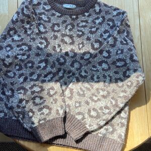 Leopard print sweater